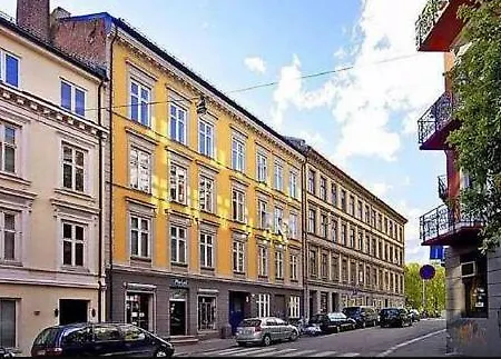 Cool And Cozy Space Near The City Centre!